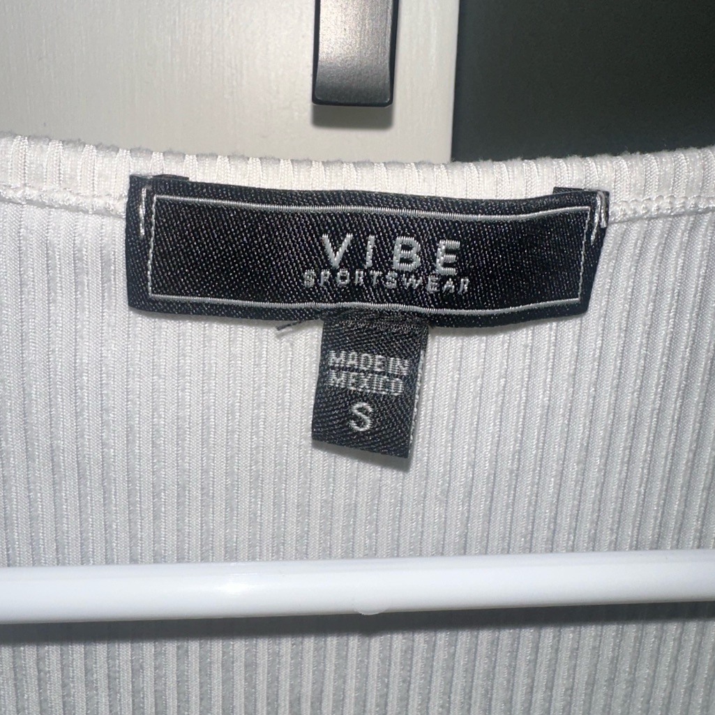 White Vibe Sportswear Shortsleeve Tee